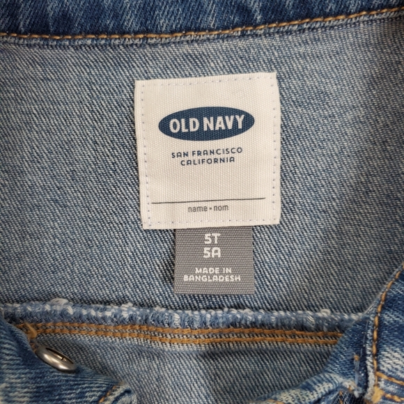 Old Navy toddler girl denim vest - Picture 3 of 3